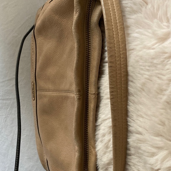 Coach Beige Leather Shoulder Bag - Picture 7 of 10